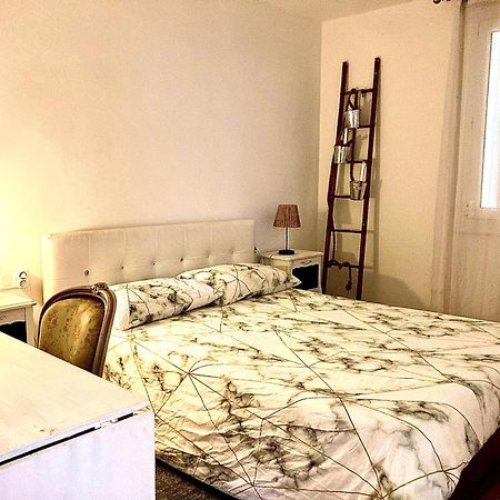 Chambre 1Er Etage Canet-en-Roussillon Exterior photo